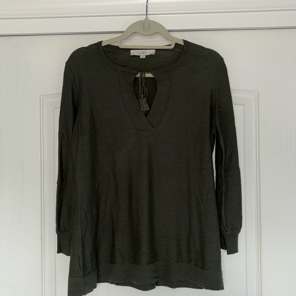 Lightweight LOFT Sweater